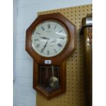 SEIKO QUARTZ WALL CLOCK WITH WESTMINSTER AND WHITTINGTON CHIMES, IN OAK DROP DIAL CASE WITH GLASS