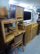 1930's LIGHT OAK ART DECO DINING ROOM SUITE OF 6 PIECES, TO INCLUDE; DRAW-LEAF DINING TABLE, FOUR