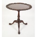 GOOD QUALITY EARLY GEORGIAN STYLE MODERN REPRODUCTION CARVED MAHOGANY TRIPOD OCCASIONAL TABLE, the