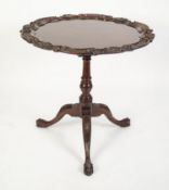 GOOD QUALITY EARLY GEORGIAN STYLE MODERN REPRODUCTION CARVED MAHOGANY TRIPOD OCCASIONAL TABLE, the