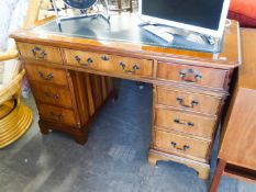 GEORGIAN STYLE YEW WOOD DOUBLE PEDESTAL DESK WITH INSET LEATHER TOP, EIGHT DRAWERS, 4? X 2?