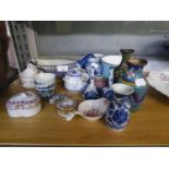 APPROX 20 MISCELLANEOUS CERAMIC AND OTHER ITEMS INCLUDING; TWO SMALL CLOISONNE VASES, TWO PRE-WAR