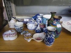 APPROX 20 MISCELLANEOUS CERAMIC AND OTHER ITEMS INCLUDING; TWO SMALL CLOISONNE VASES, TWO PRE-WAR