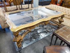 A LARGE GILT WOOD BAROQUE STYLE OBLONG COFFEE TABLE, WITH PLATE GLASS TOP, 51? X 32?
