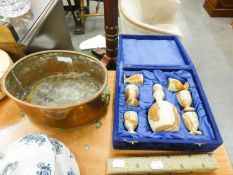 AFRICAN CARVED ONYX LIQUEUR SET OF A DECANTER AND SIX SMALL STEM CUPS, IN BLUE VELVET FITTED CASE