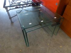 MODERN NEST OF TWO SOLID GLASS OCCASIONAL TABLES, retailed by Arighi Bianchi, 21 ¼? and 17 ¾?