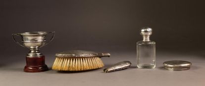 FOUR PIECES OF GEORGE V AND LATER SILVER, comprising: SMALL, TWO HANDLED TROPHY CUP, Birmingham