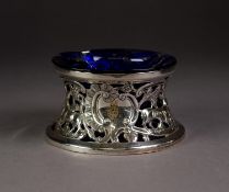 EARLY 20th CENTURY IRISH SILVER SMALL DISH RING OF GEORGIAN DESIGN, cast and pierced with rocaille