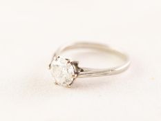 PLATINUM OR WHITE GOLD SOLITAIRE DIAMOND SET RING, approximately 1.25 carat (spread)