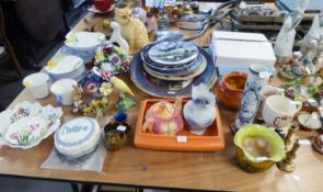 A 26 PIECE 1930's SHELLEY PORCELAIN PART TEA SERVICE OF 11 TEA PLATES, 2 BREAD AND BUTTER PLATES, 11