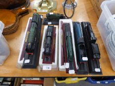 EIGHT MODERN PLASTIC MODELS OF STEAM LOCOMOTIVES, including, ?KINGS CLASS?, FLYING SCOTSMAN? and ?