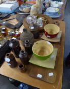 MIXED LOT- VICTORIAN GLASS INKWELL AND STOPPER, TWO STUDIO POTTERY JARS AND COVERS, FOUR BROWN