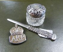 SMALL CAST SILVER LETTER OPENER WITH FOLIATE PATTERN HANDLE, MAKERS S.J.R. BIRMINGHAM 1962, 4" (10.