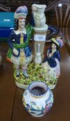 EARLY TWENTIETH CENTURY STAFFORDSHIRE POTTERY FLAT BACK GROUP, SCOTSMAN AND SEATED LADY BESIDE A