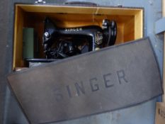 SINGER VINTAGE MANUAL PORTABLE SEWING MACHINE WITH FOOT CONTROL IN FIBRE CASE