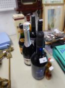 7 BOTTLES OF ALCOHOL TO INCLUDE BELLS WHISKY, GRANTS WHISKY, 2 x HARVEYS BRISTOL CREAM, ASTI