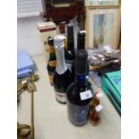 7 BOTTLES OF ALCOHOL TO INCLUDE BELLS WHISKY, GRANTS WHISKY, 2 x HARVEYS BRISTOL CREAM, ASTI