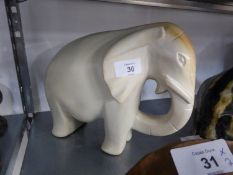 HEAVY MARBLE SCULPTURE OF AN ELEPHANT 9 1/2in (24.1cm) HIGH