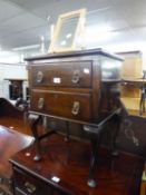 A MAHOGANY BEDSIDE CHEST OF TWO DRAWERS, ON CABRIOLE SUPPORTS AND A  SMALL MAHOGANY OBLONG SWING