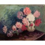 BRITISH SCHOOL (20th Century) OIL PAINTING ON CANVAS Study of roses in a vase Indistinctly signed