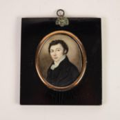 EARLY 19th CENTURY OVAL PORTRAIT MINIATURE of a young gentleman wearing a black coat and white