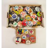 APPROX 140 VINTAGE COLOUR PRINT TINPLATE CIRCULAR LAPEL BADGES, VARIOUS SUBJECTS AND SIZES,