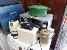 MORPHY RICHARDS MICROWAVE; SMALL ELECTRICAL DOMESTIC APPLIANCES