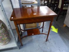 AN EDWARDIAN MAHOGANY FOLD-OVER SWIVELING TOP CARD TABLE