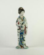 TWENTIETH CENTURY JAPANESE IMARI PORCELAIN FIGURE OF A GEISHA, painted in colours and modelled