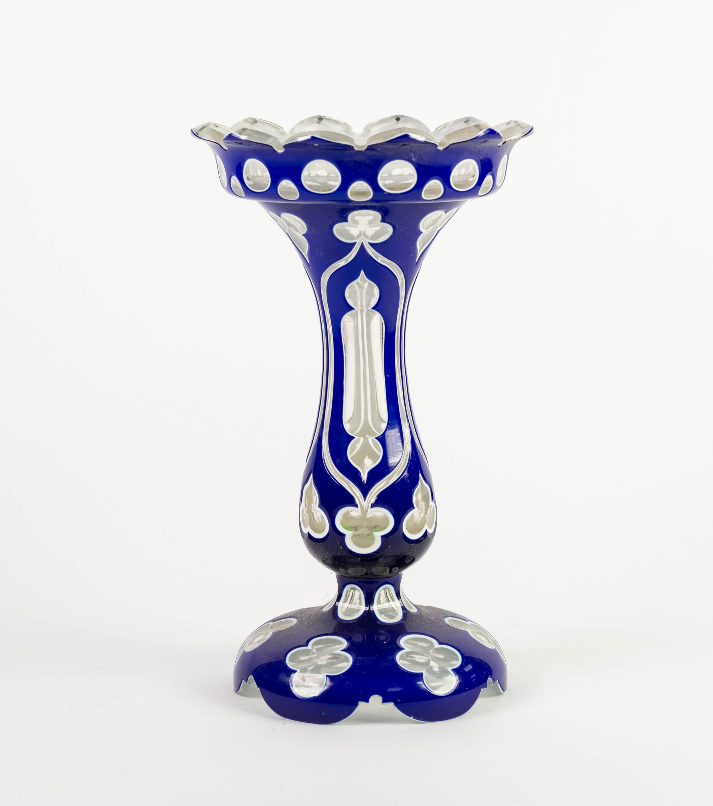 NINETEENTH CENTURY BLUE AND WHITE CASED AND FLASH CUT GLASS TABLE LUSTRE, of typical form with