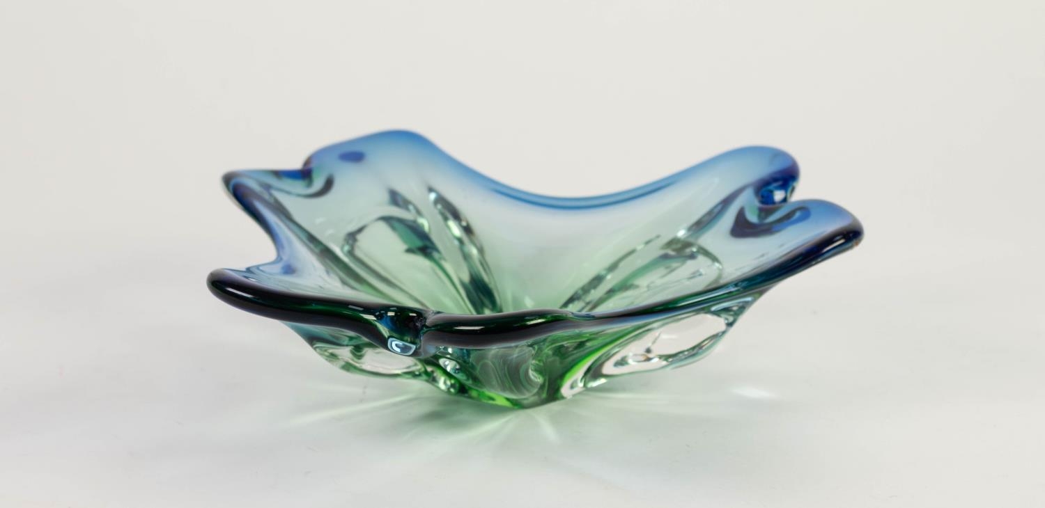 MODERN VENETIAN BLUE AND GREEN STAINED GLASS SPLAY BOWL, 11? x 9 ½? (28cm x 24.1cm) - Image 2 of 2