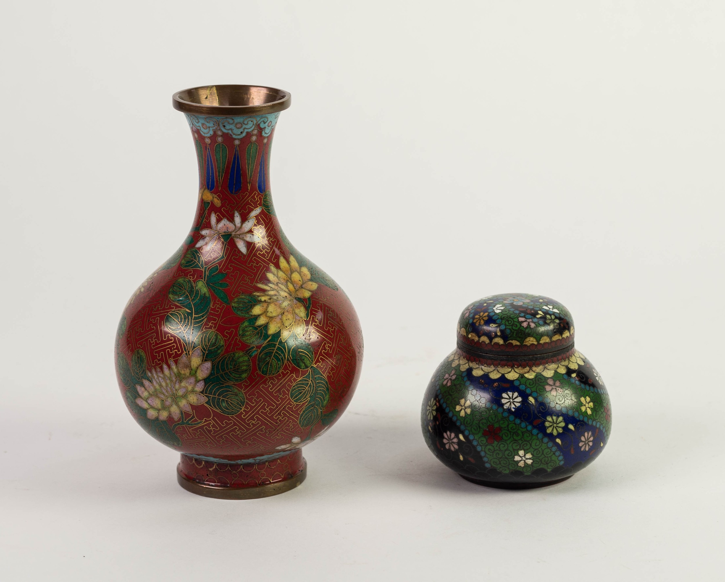 ORIENTAL CLOISONNE JAR AND COVER, decorated in colours with stylised flowerheads on blue and green - Image 2 of 3
