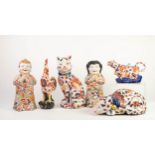 SIX MODERN ORIENTAL IMARI STYLE POTTERY FIGURES AND MODELS, comprising: PAIR OF FIGURES, TWO CATS,