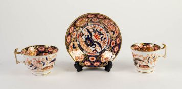 NINETEENTH CENTURY SPODE JAPAN PATTERN PORCELAIN TRIO, comprising: TEACUP, COFFEECUP and SAUCER,