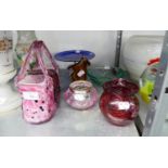 SIX SMALL PIECES OF COLOURED GLASS, comprising: PINK SPECKLED BAG, CAITHNESS ROSE BOWL WITH