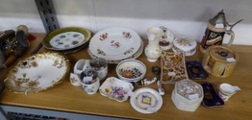 QUANTITY OF CERAMICS TO INCLUDE; VARIOUS WALL PLAQUES, ROYAL CROWN DERBY DISH, TRINKET BOXES,