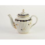 LATE EIGHTEENTH CENTURY WORCESTER PORCELAIN TEAPOT AND COVER, of circular, wrythen fluted form