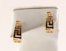 PAIR OF MODERN 14ct (.585 marked) GOLD EARRINGS, 2.5gms