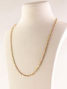 18ct (.705 marked) GOLD FLATTENED LINK NECKLACE, 9.1gms