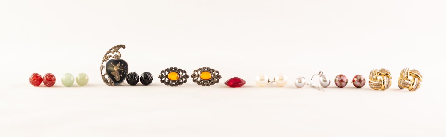 FIVE PAIRS OF QVC 'GEMS OF THE ORIENT' EARRINGS, respectively set with single beads of black