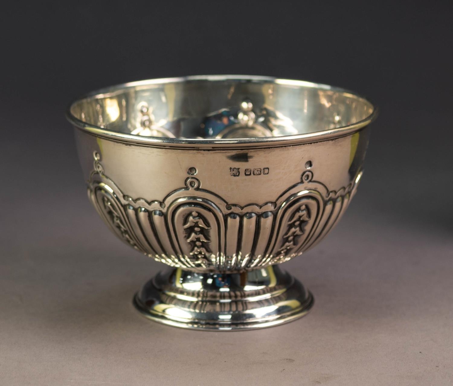 AN EDWARDIAN SILVER SMALL ROSE BOWL, with semi lobing alternating with anthemion festoon panels, - Image 2 of 2