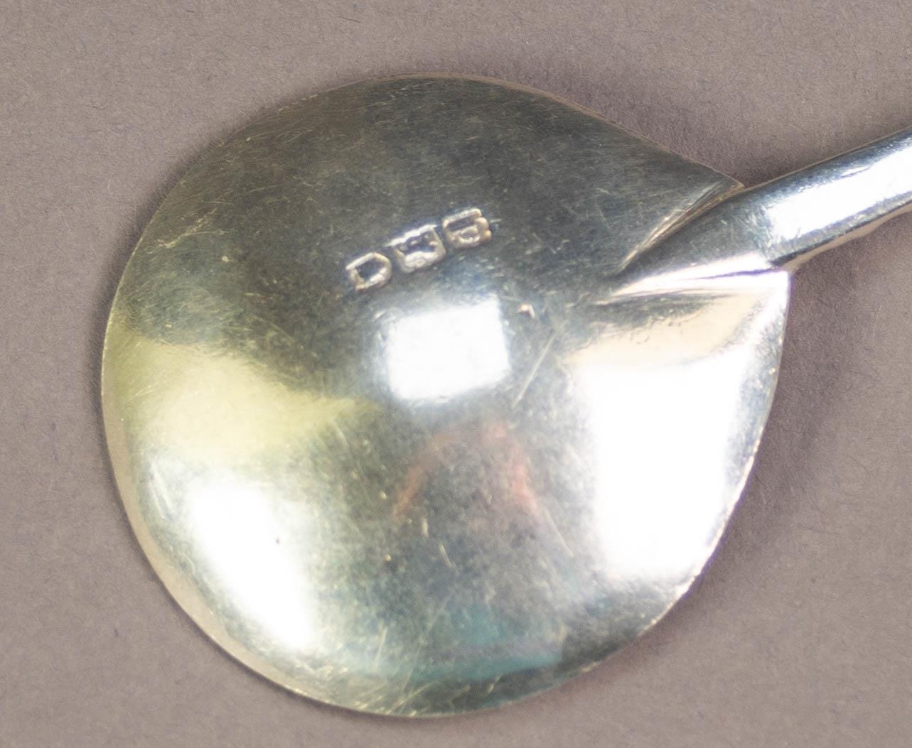 LATE VICTORIAN SILVER APOSTLE TOP ANOINTING SPOON, 5 ¼? (13.3cm), London 1899, no maker?s mark, 0. - Image 3 of 3