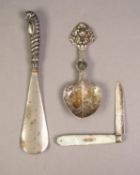 GEORGE IV MOTHER OF PEARL POCKET FRUIT KNIFE WITH SILVER BLADE, Sheffield 1827, together with a