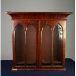 GEORGIAN MAHOGANY SMALL WALL CABINET, the cavetto cornice above a pair of glazed cupboard doors,