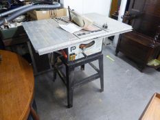 ELECTRIC CIRCULAR SAW BENCH