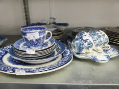 32 PIECES OF TWENTIETH CENTURY BLUE AND WHITE WARES TO INCLUDE; TRI-FOIL DISH, PLATES, TEA CUPS