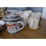 20TH CENTURY CHINESE PORCELAIN DRAGON DECORATED CUP AND COVER AND FOUR COMMEMORATIVE MUGS