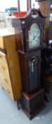 A SMALL LONGCASE CLOCK WITH WHITE METAL CASED WEIGHTS AND BRASS BOB PENDULUM, 31 DAY ROMAN DIAL