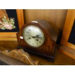 AN INLAID MAHOGANY MANTEL CLOCK, WITH SILVERED DIAL