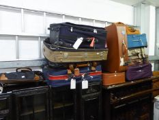 AN 'ANTLER' PLASTIC SUITCASE, AN 'ANTLER' SET OF TWO CASES AND 10 OTHER VARIOUS SUITCASES (13)